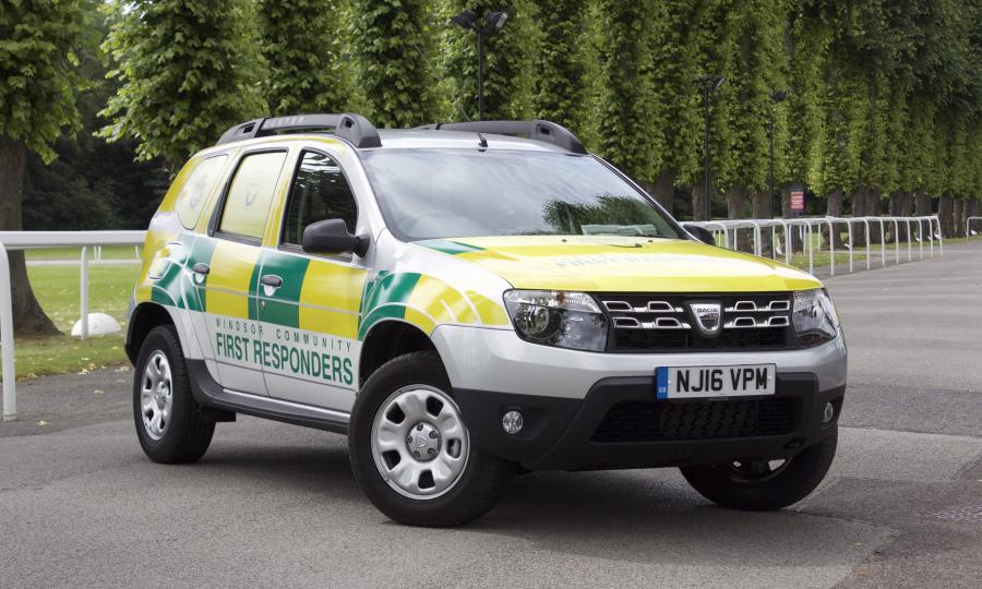  Dacia Duster First Responders 2016 года  (фото 1 из 4)